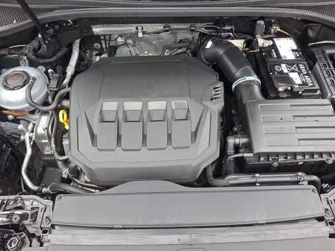 Certified 2025 Audi Q3 2.0T Premium Plus w/ Premium Plus Package image 29