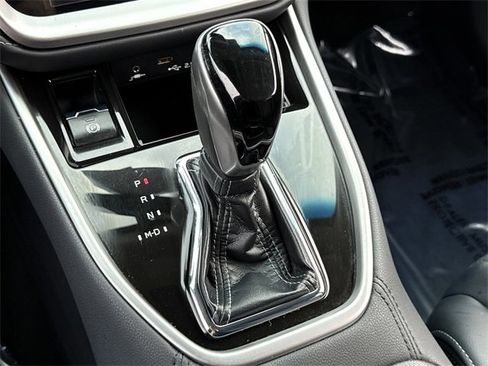 Certified 2020 Subaru Outback Limited w/ Popular Package #2 image 18