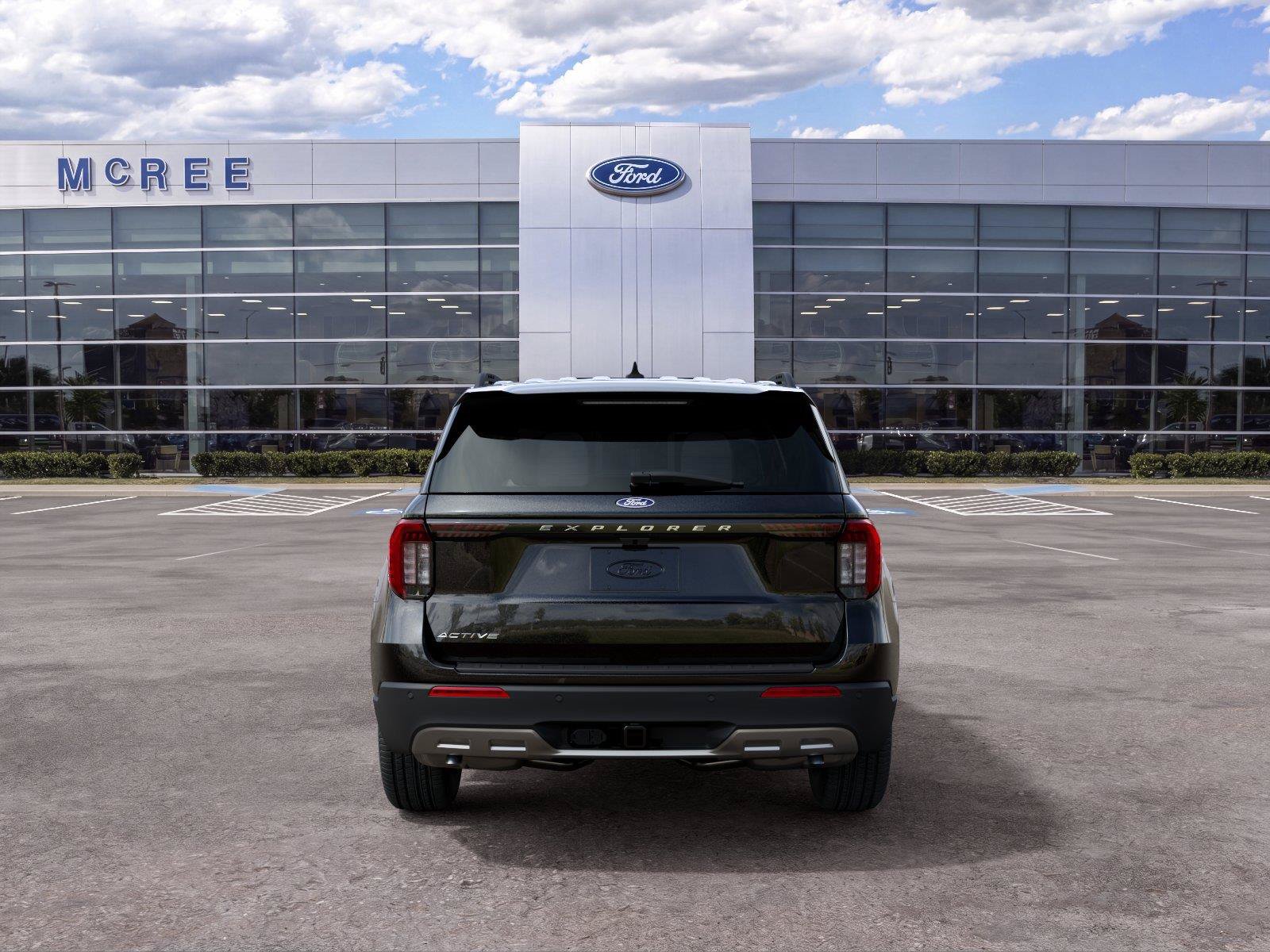 New 2027 Ford Explorer Active w/ Active Comfort Package RWD image 7