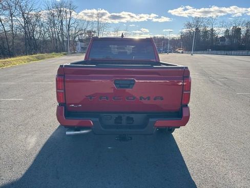 New 2025 Toyota Tacoma SR5 image 4