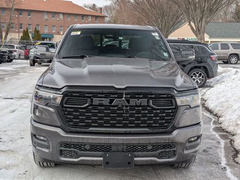 New 2026 RAM 1500 4x4 Crew Cab image 7