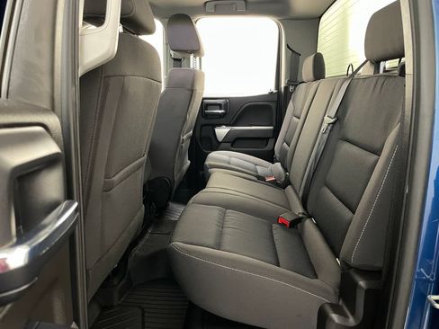 Used 2019 Chevrolet Silverado 2500 LT w/ LT Convenience Package AWD/4WD image 9