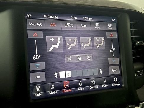 Used 2019 RAM 1500 Laramie AWD/4WD image 16