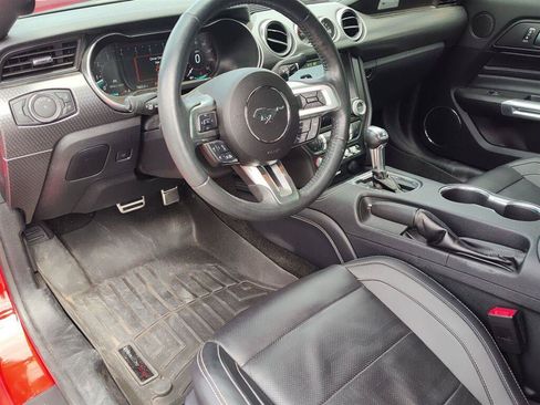 Used 2018 Ford Mustang GT Premium w/ GT Performance Package RWD image 7
