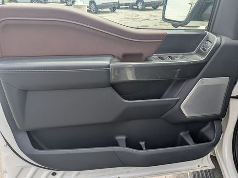 Used 2022 Ford F150 Lariat w/ Equipment Group 502A High AWD/4WD image 16