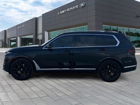 Used 2023 BMW X7 xDrive40i w/ Premium Package AWD/4WD image 2