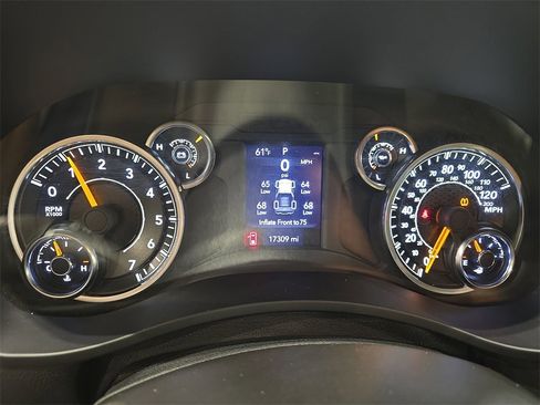 Used 2022 RAM 2500 Tradesman image 18