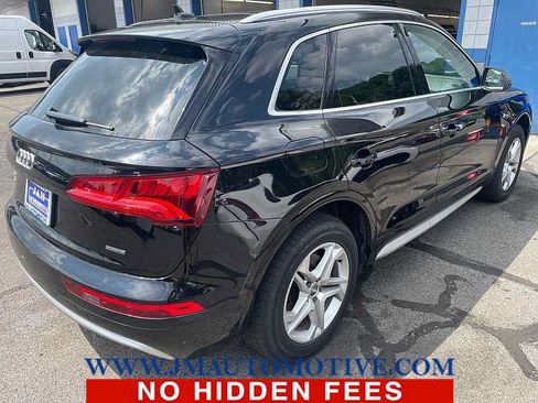 Used 2019 Audi Q5 2.0T Premium w/ Convenience Package AWD/4WD image 4