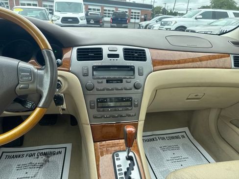 Used 2006 Lexus ES 330 FWD image 17