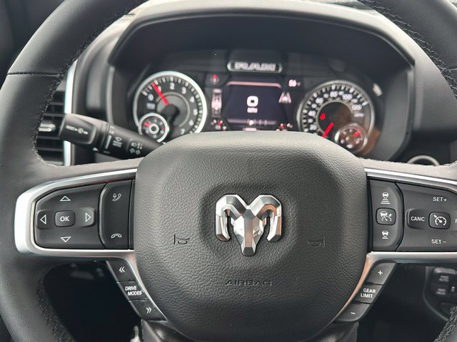 Used 2025 RAM 1500 Big Horn AWD/4WD image 24