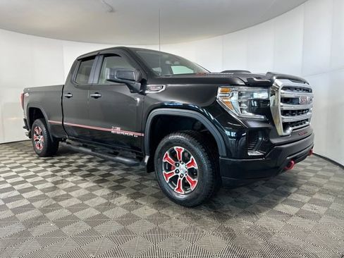 Used 2019 GMC Sierra 1500 Base Double Cab image 2