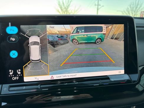 New 2026 Volkswagen Atlas Cross Sport SEL Premium R-Line AWD/4WD image 20