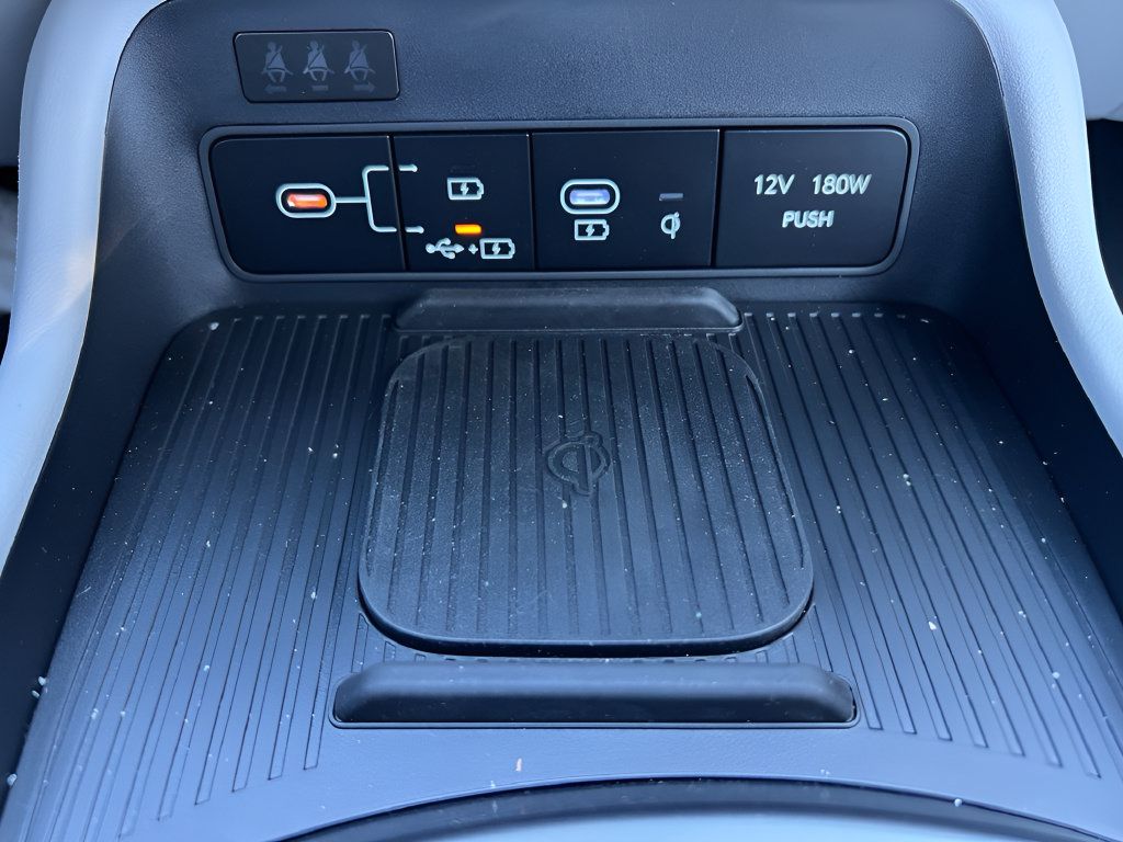 Used 2026 Hyundai Kona SEL Sport AWD/4WD image 29