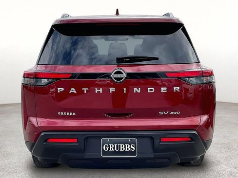Used 2022 Nissan Pathfinder SV AWD/4WD image 5