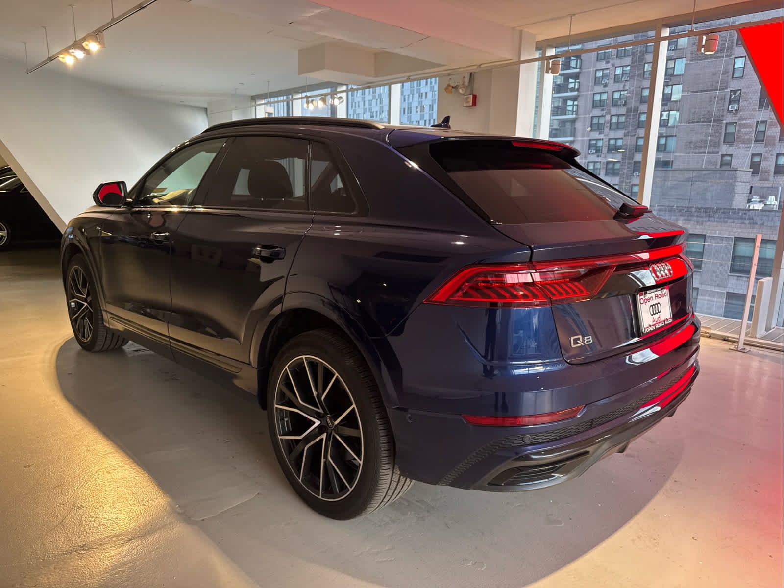 Used 2023 Audi Q8 Premium Plus AWD/4WD image 2