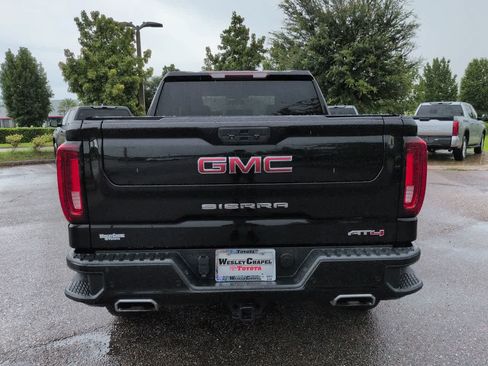 Used 2021 GMC Sierra 1500 AT4 w/ Driver Alert Package I AWD/4WD image 5