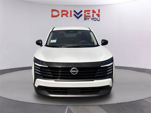 New 2026 Nissan Kicks S FWD image 9