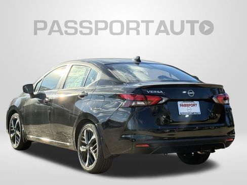New 2025 Nissan Versa SR w/ Trunk Package image 4