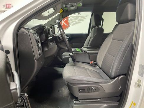 Used 2019 Chevrolet Silverado 1500 LT w/ All-Star Edition image 11