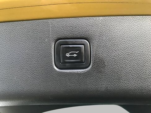 Certified 2022 Chevrolet Blazer RS w/ Enhanced Convenience Package image 14