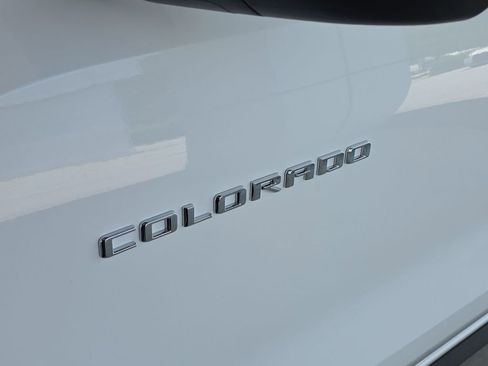 Used 2024 Chevrolet Colorado W/T RWD image 30