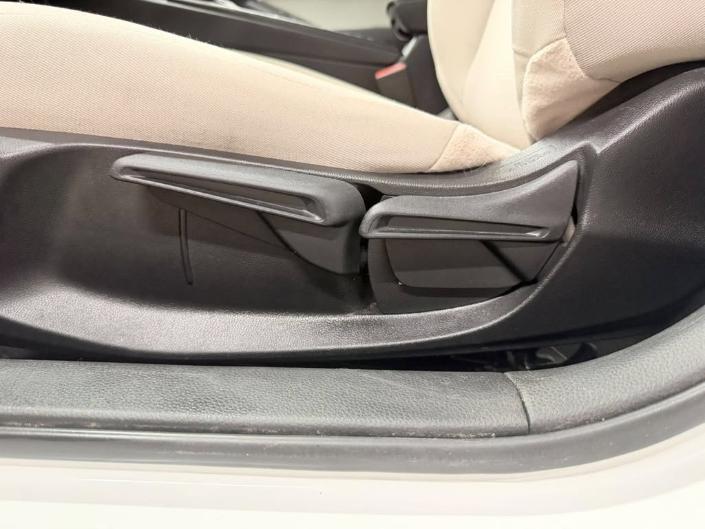 Certified 2024 Honda Civic LX image 30
