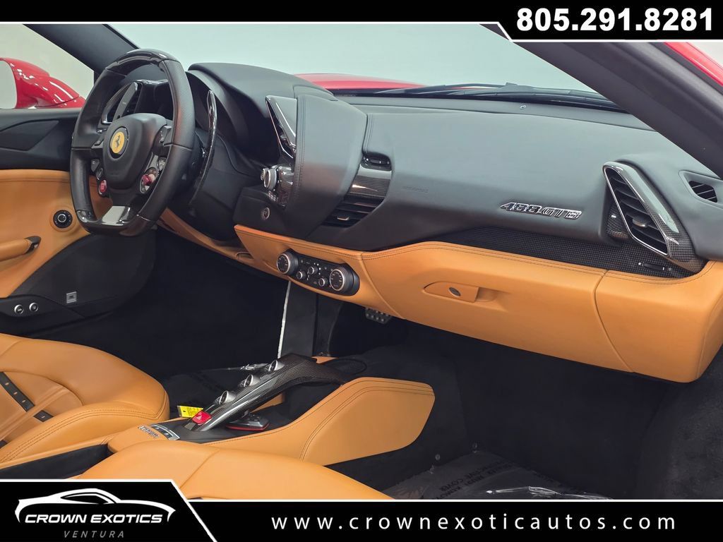 Used 2017 Ferrari 488 GTB RWD image 18