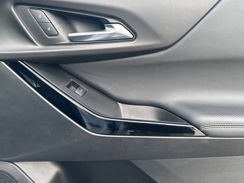 Used 2026 Chevrolet Equinox LT w/ LPO, Floor Liner Package image 21