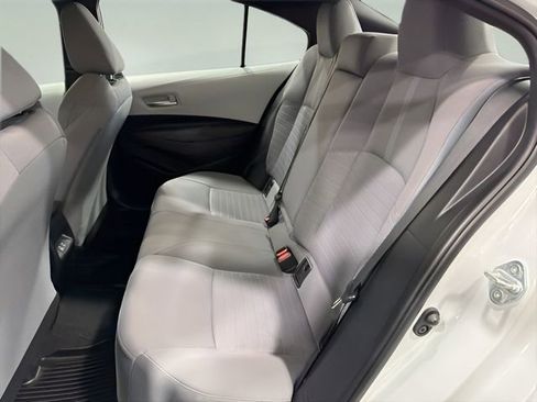 Used 2023 Toyota Corolla SE image 28