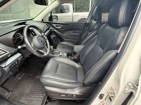 Used 2019 Subaru Forester Limited w/ Popular Package #3 AWD/4WD image 11