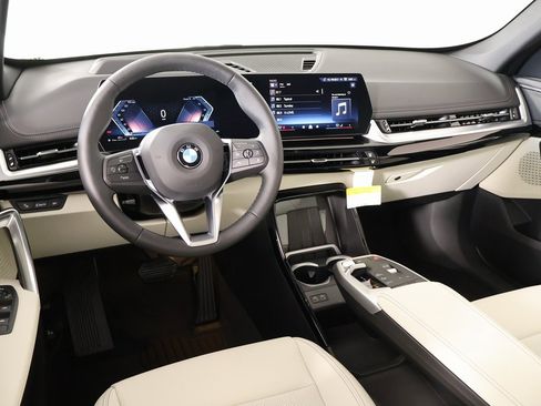 New 2026 BMW X1 xDrive28i w/ Technology Package image 2