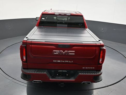Used 2021 GMC Sierra 1500 Denali w/ Technology Package RWD image 17