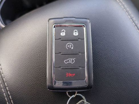 Used 2025 Jeep Grand Cherokee Altitude image 27