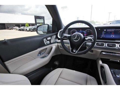 Used 2026 Mercedes-Benz GLE 350 4MATIC image 6