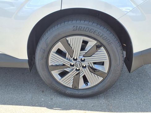 New 2025 Nissan Murano SL image 5