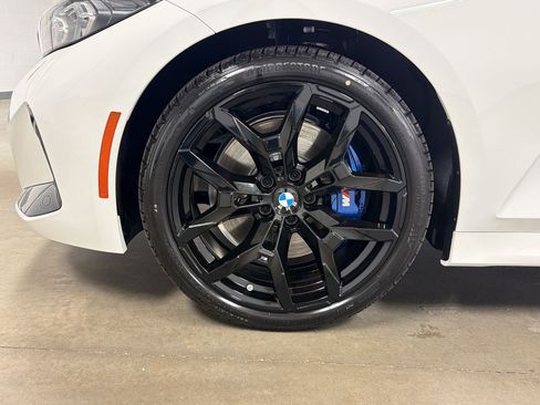 New 2026 BMW 330i Sedan w/ M Sport Package RWD image 11