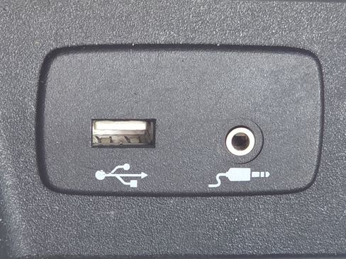 Used 2024 Subaru Forester AWD/4WD image 9