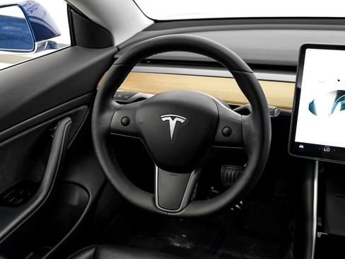 Used 2019 Tesla Model 3 Standard Range Plus RWD image 25
