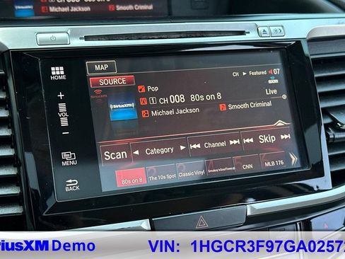 Used 2016 Honda Accord Touring image 38