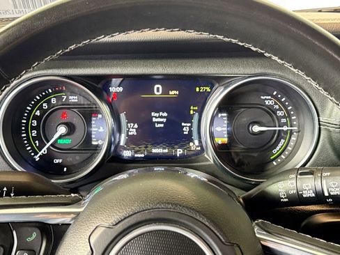 Used 2022 Jeep Wrangler Unlimited Rubicon 4xe image 12