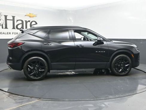 Used 2024 Chevrolet Blazer LT w/ LPO, Black Grille Bar Package image 37