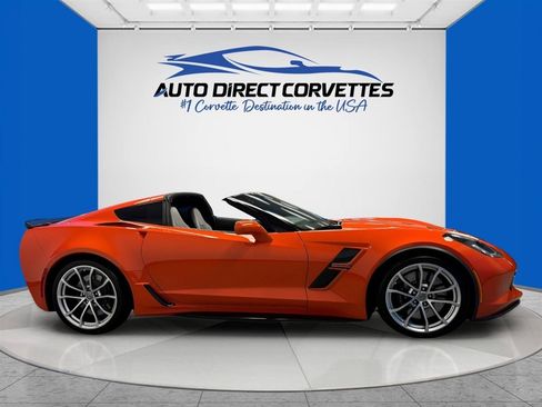 Used 2019 Chevrolet Corvette Grand Sport RWD image 5