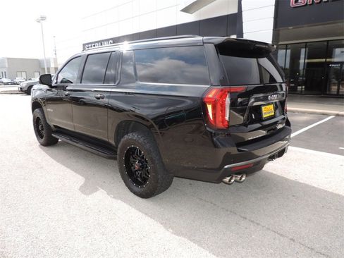 Certified 2023 GMC Yukon XL AT4 image 7