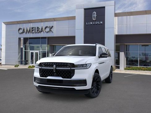 New 2026 Lincoln Navigator Reserve w/ Jet Appearance Package image 25
