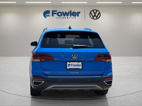 Used 2022 Volkswagen Taos SE FWD image 6