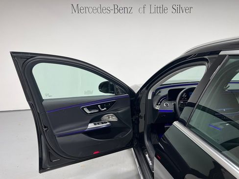Used 2025 Mercedes-Benz E 450 4MATIC All-Terrain Wagon image 17