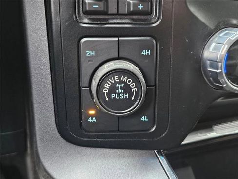 Used 2023 Ford F150 Lariat image 19