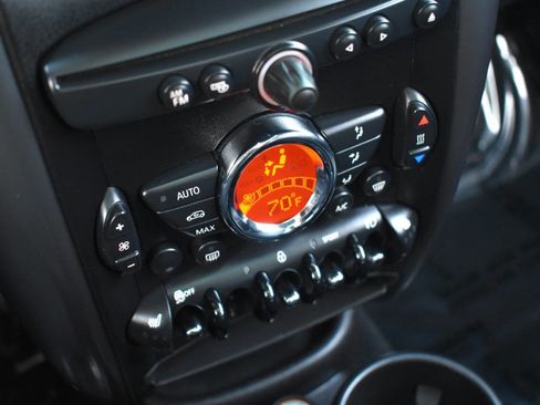 Used 2014 MINI Cooper Countryman S image 31