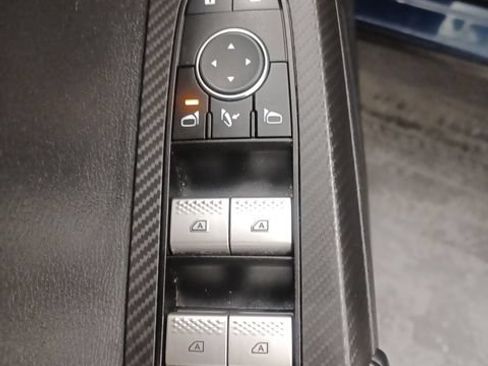 Used 2024 Mitsubishi Outlander SE Black Edition FWD image 14