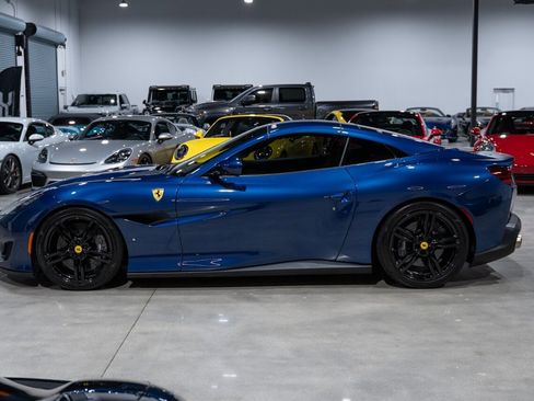 Used 2020 Ferrari Portofino image 70